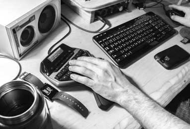 4500万镑！曼联甩卖加纳乔，更衣室炸弹终离队，切尔西敢接盘吗